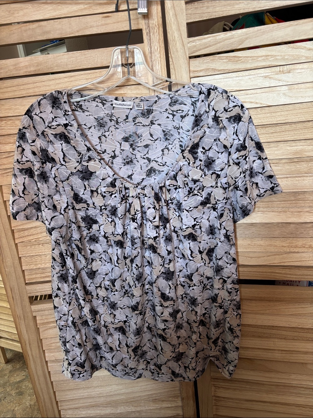 Croft and Barrow Stretchy Floral Scoop-Neck Short Sleeve Tee Petite Large